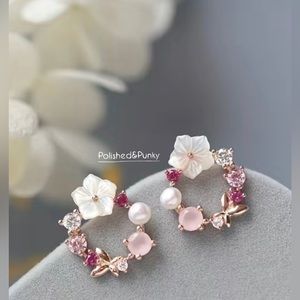 18kt Gold plated Pink Opal Flower Pearl Earrings ~ small Stud Earrings in BOX